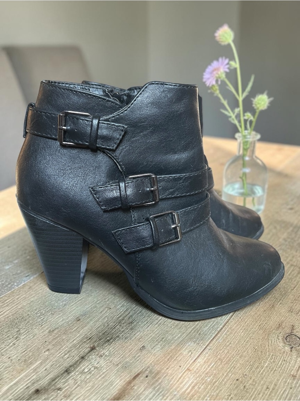 Forever Black Buckle Ankle Booties — Size 9 EUC